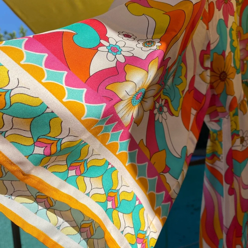 Johnny Was Jade Prismatic Dream
Barbara Dress L - Picture 4 of 10